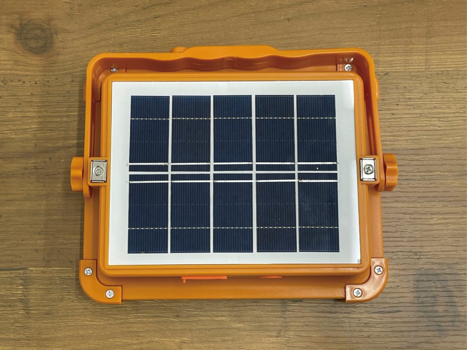 LED投光器